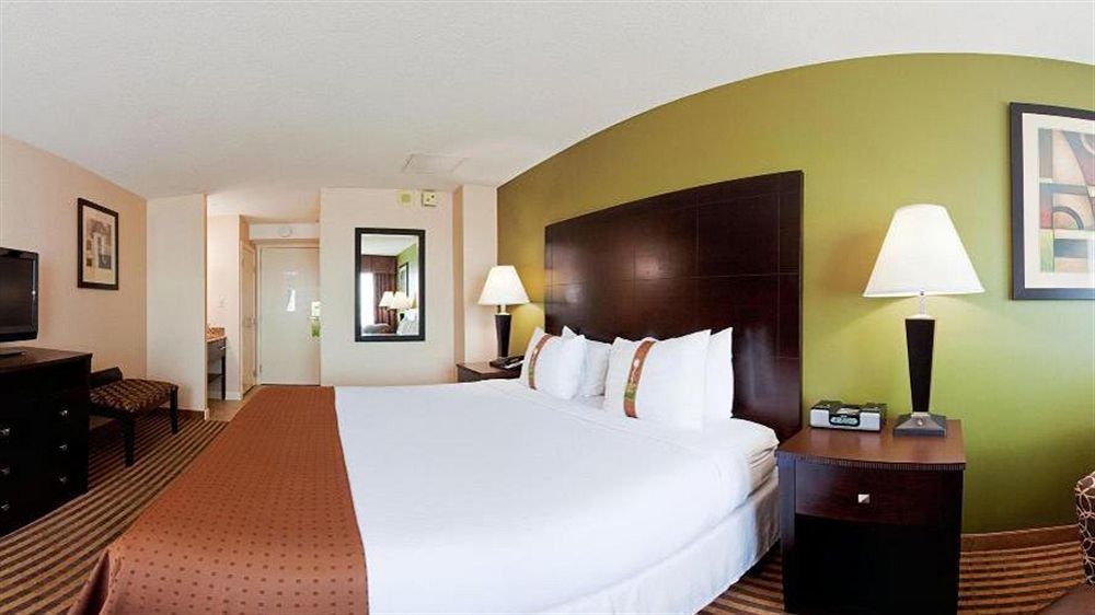 Hotel Doubletree By Hilton Charlotte City Center Esterno foto